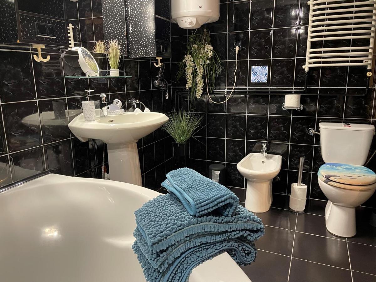 Apartamenty Pod Uwalonym Debem Jezow Sudecki Kültér fotó