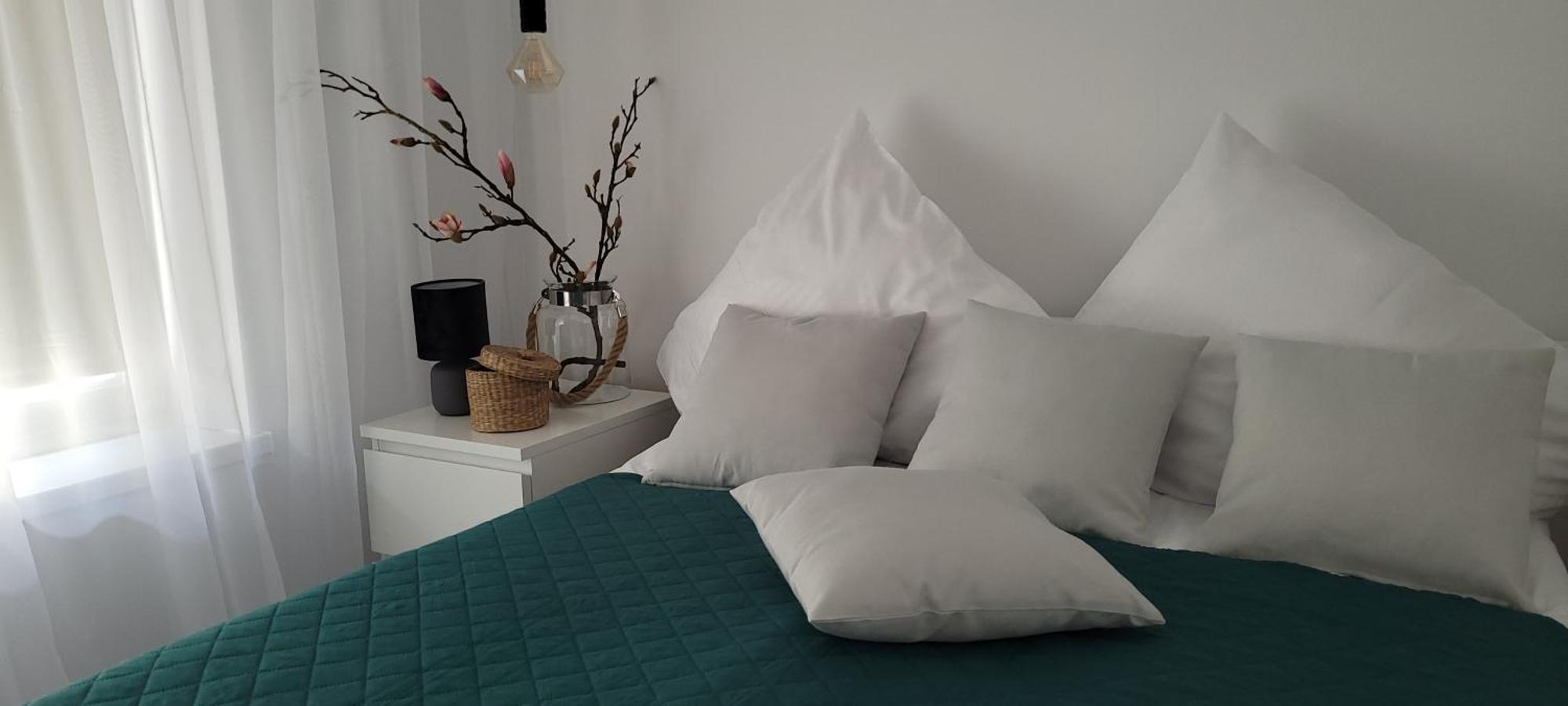 Apartamenty Pod Uwalonym Debem Jezow Sudecki Kültér fotó